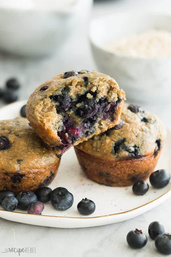 Healthy Blueberry Oatmeal Muffins: Soaked Oats for Moisture
